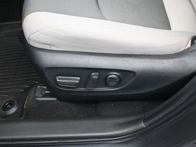 Certified 2022 Toyota RAV4 XLE image 22