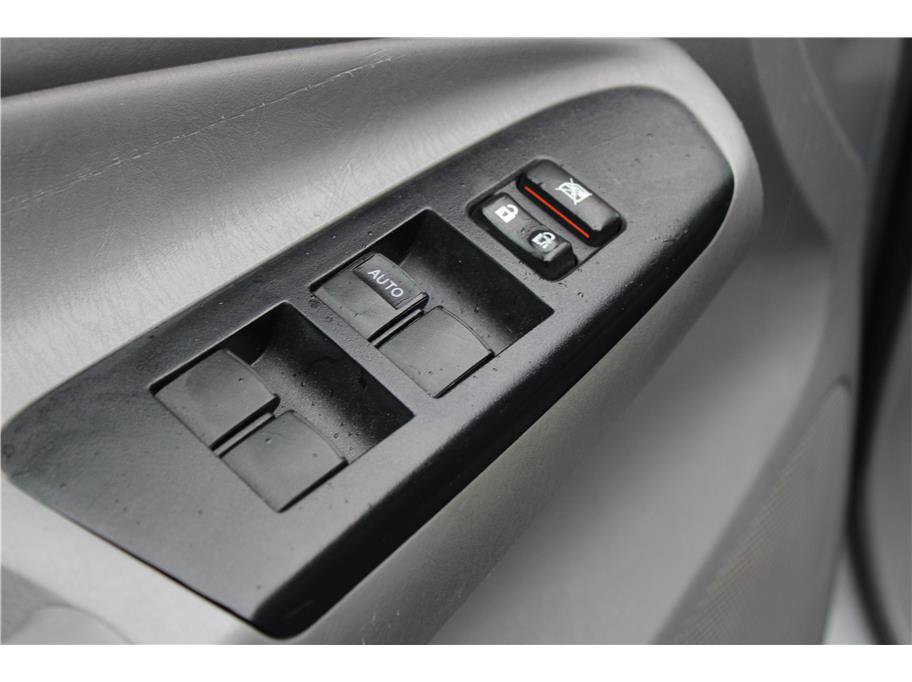 Used 2014 Toyota Tacoma 4x4 Double Cab image 13