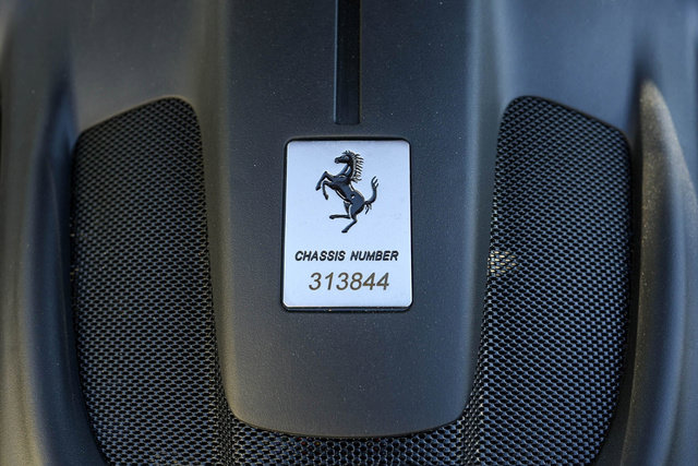 Used 2025 Ferrari Roma Spider RWD image 26