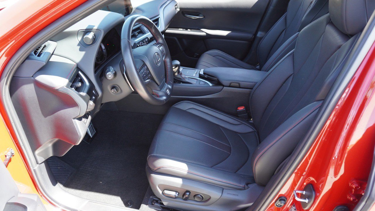 Used 2019 Lexus UX 200 F Sport image 13