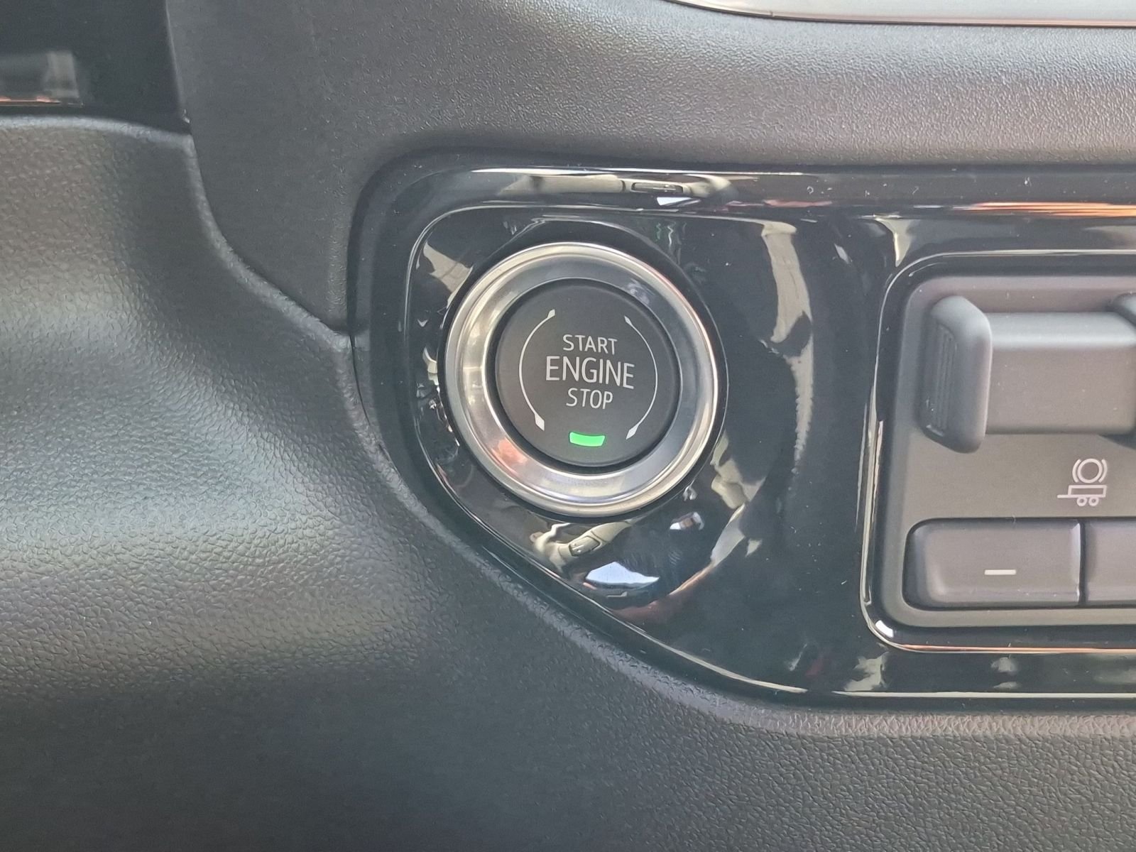 New 2026 GMC Sierra 1500 Elevation AWD/4WD image 16