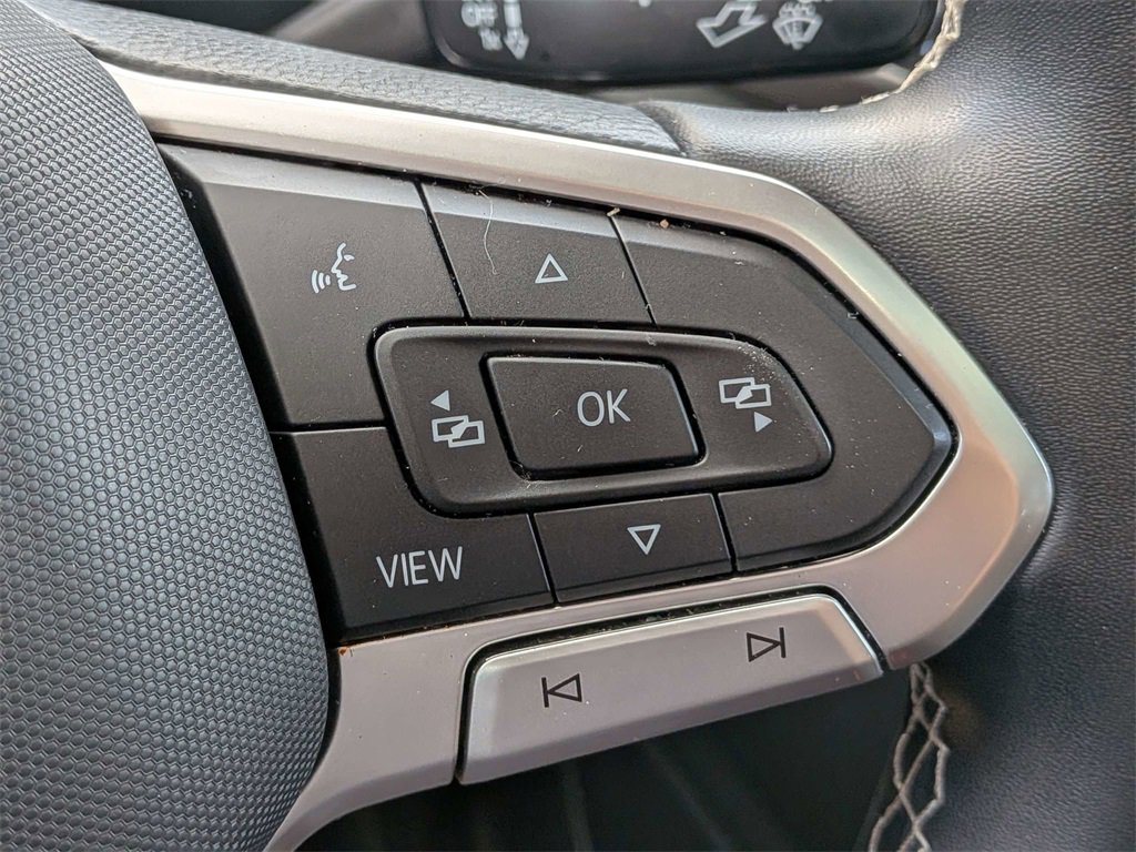 Used 2022 Volkswagen Atlas SE w/ Panoramic Sunroof Package image 28