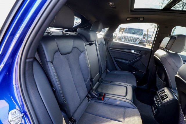 Used 2022 Audi SQ5 Premium Plus w/ Premium Plus Package image 54