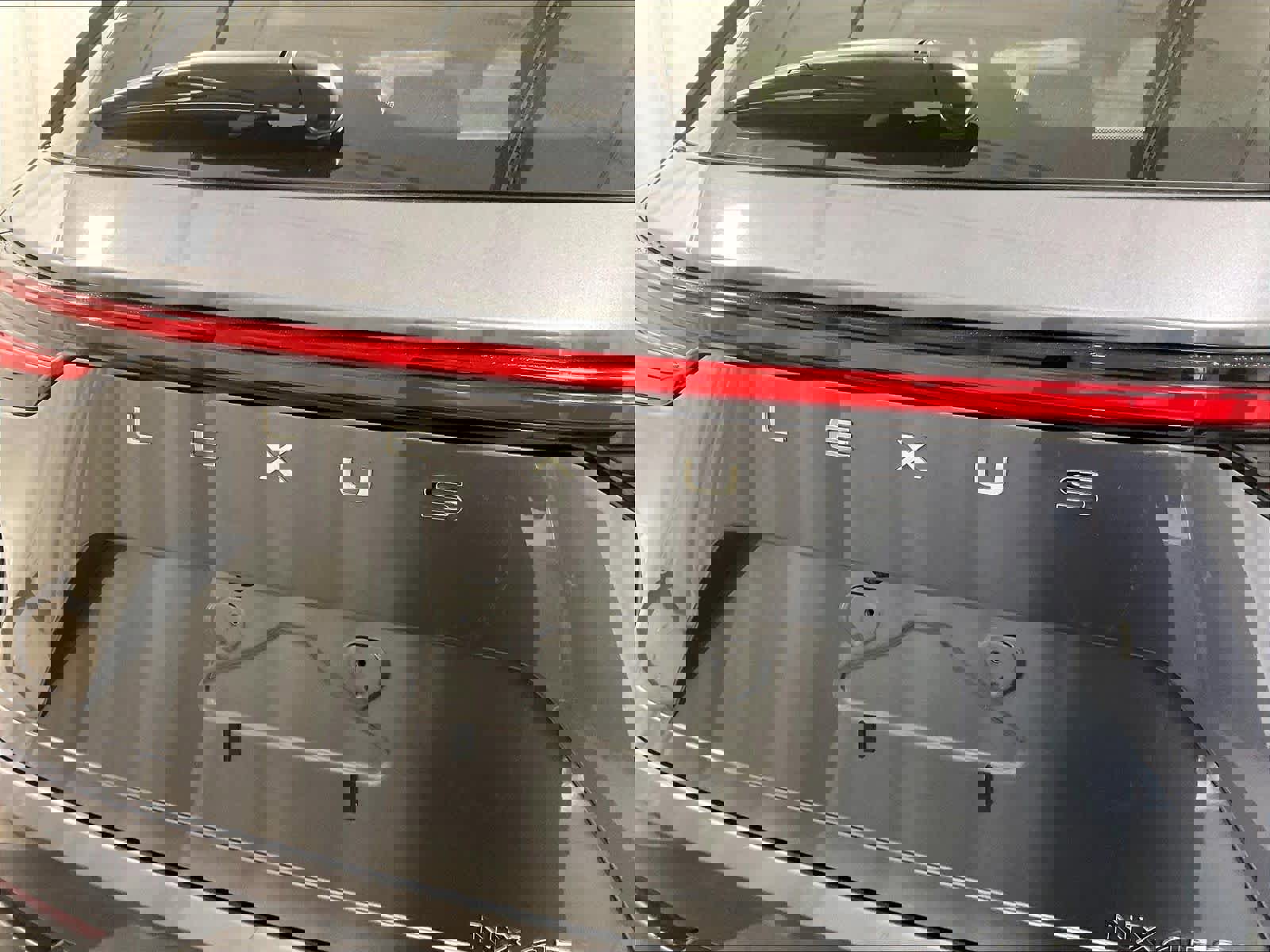 Used 2024 Lexus NX 450h+ F Sport image 29