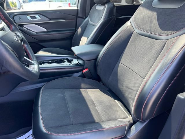 Certified 2025 Ford Explorer ST AWD/4WD image 25