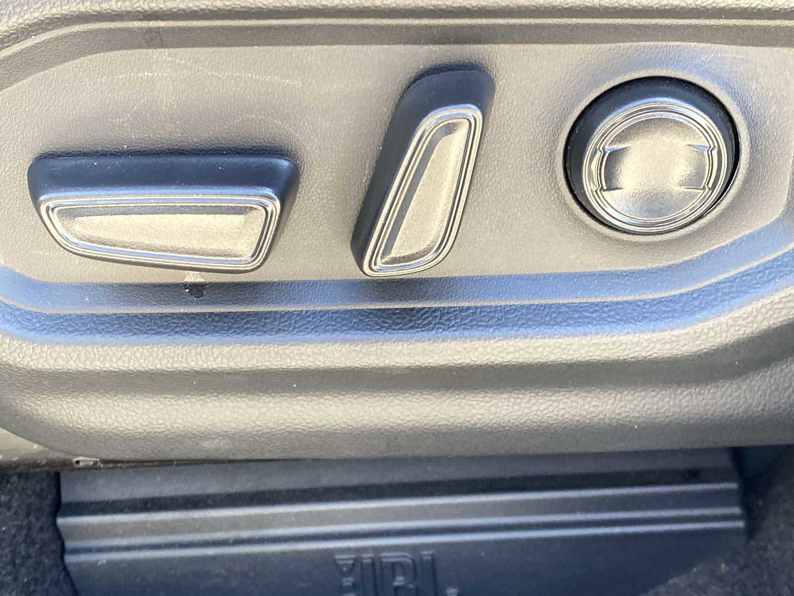 Used 2024 Toyota Tundra Limited w/ TRD Off-Road Package image 21