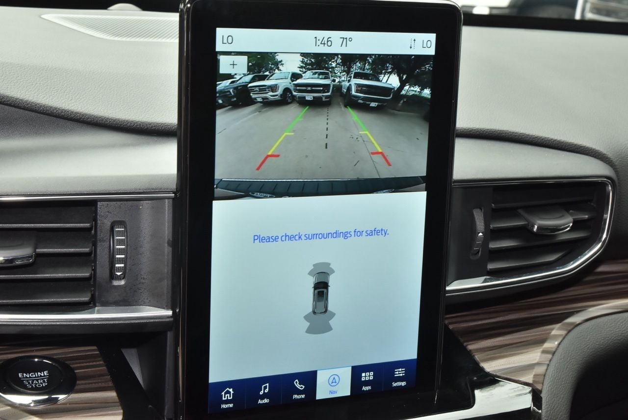 Certified 2024 Ford Explorer Limited w/ Limited Technology Package image 30