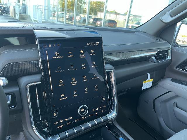 New 2026 GMC Yukon Elevation image 14