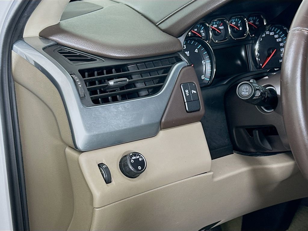 Used 2016 Chevrolet Tahoe LS image 10