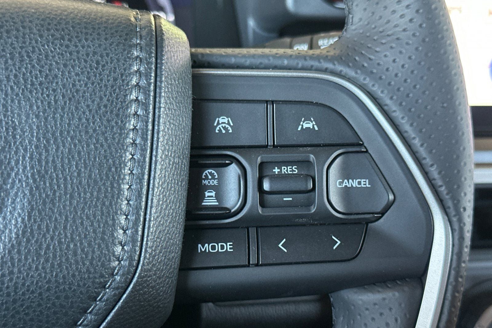 New 2026 Toyota 4Runner TRD Off-Road Premium AWD/4WD image 28