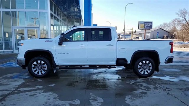 Certified 2024 Chevrolet Silverado 2500 LT w/ All Star Edition image 5