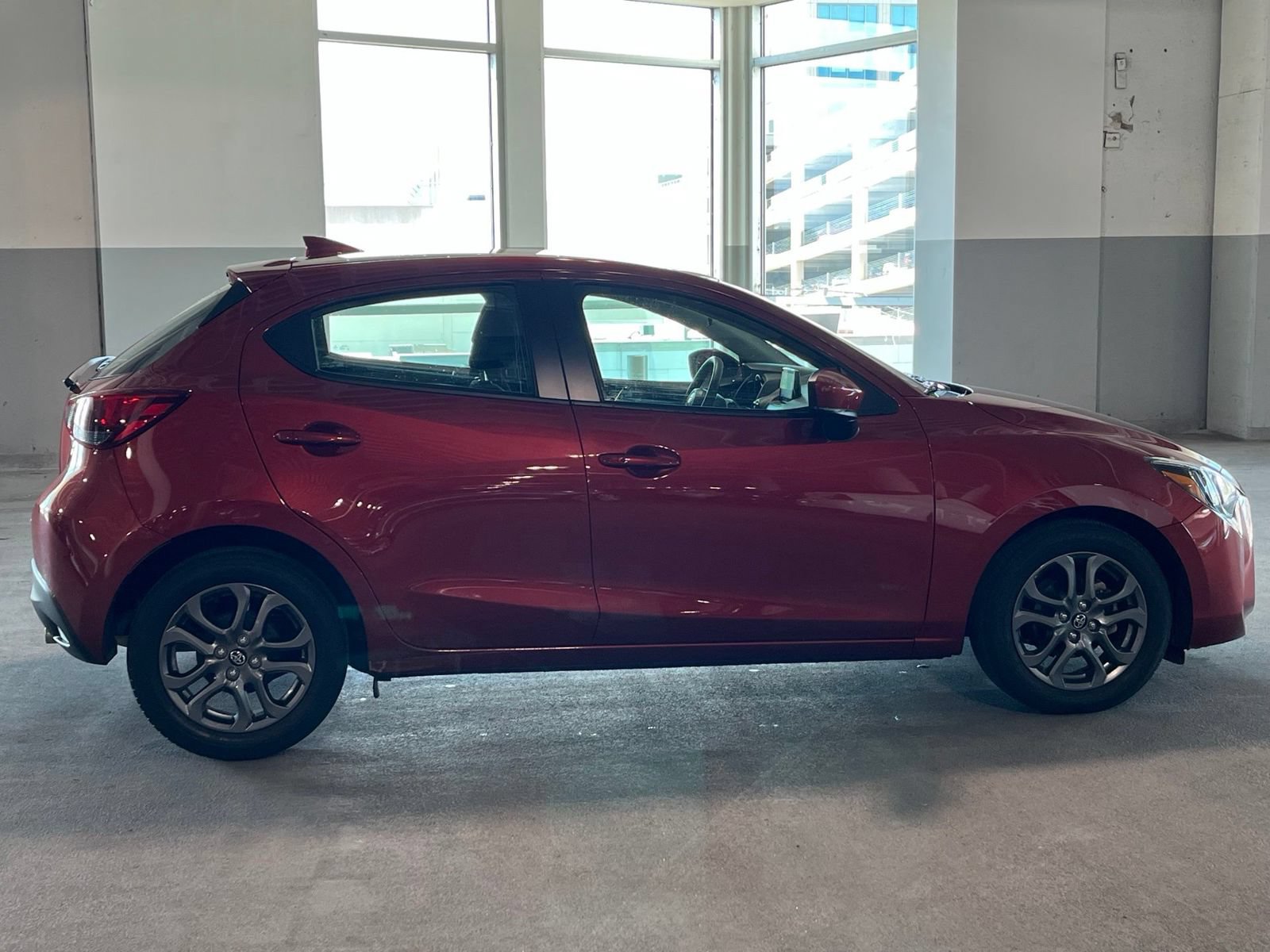 Used 2020 Toyota Yaris LE FWD image 12