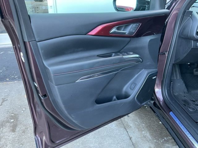 Used 2024 Chevrolet Traverse RS w/ LPO, Floor Liner Package image 18