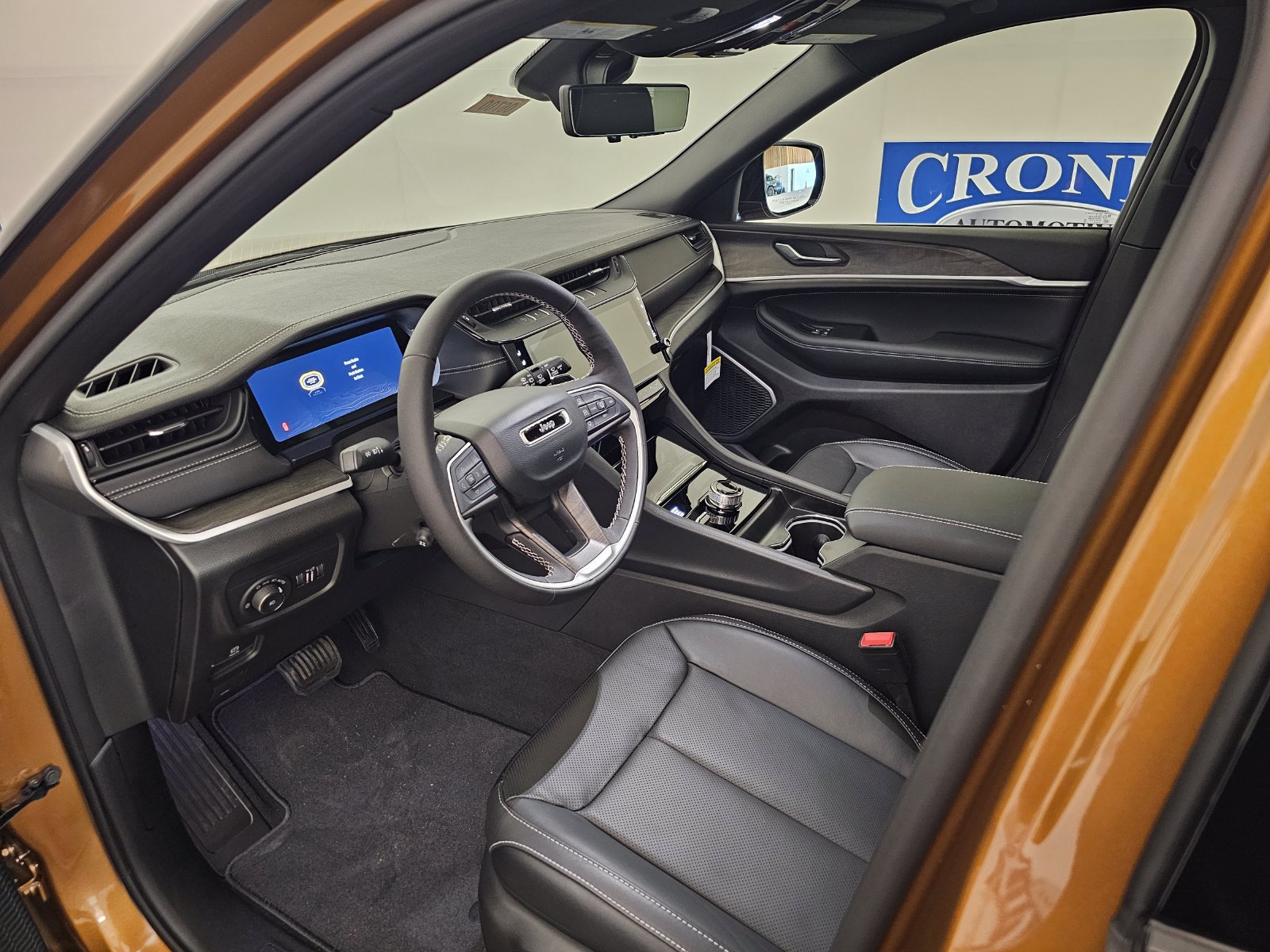 New 2026 Jeep Grand Cherokee Limited AWD/4WD image 3