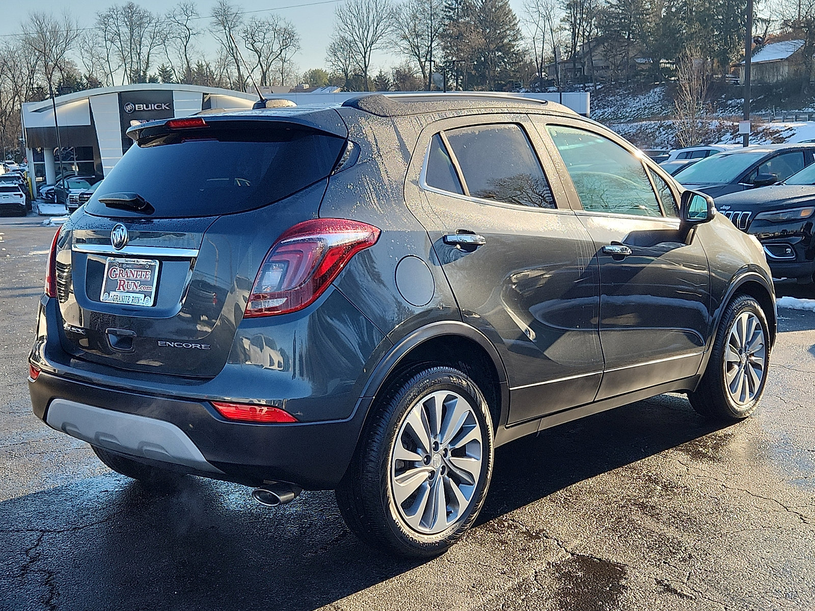 Used 2018 Buick Encore Preferred image 6