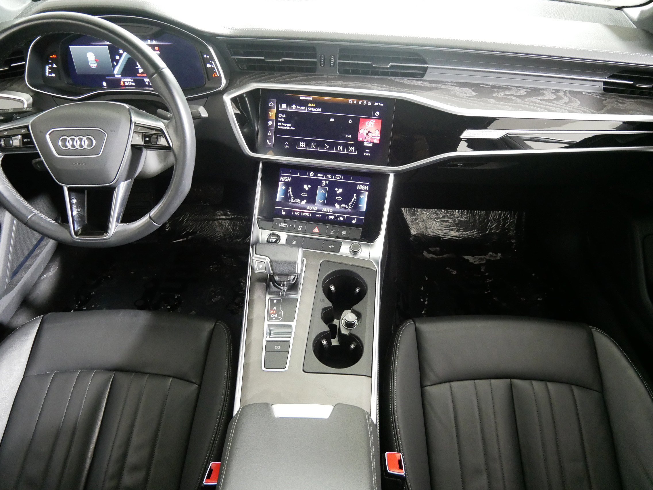 Used 2024 Audi A6 Premium Plus image 10