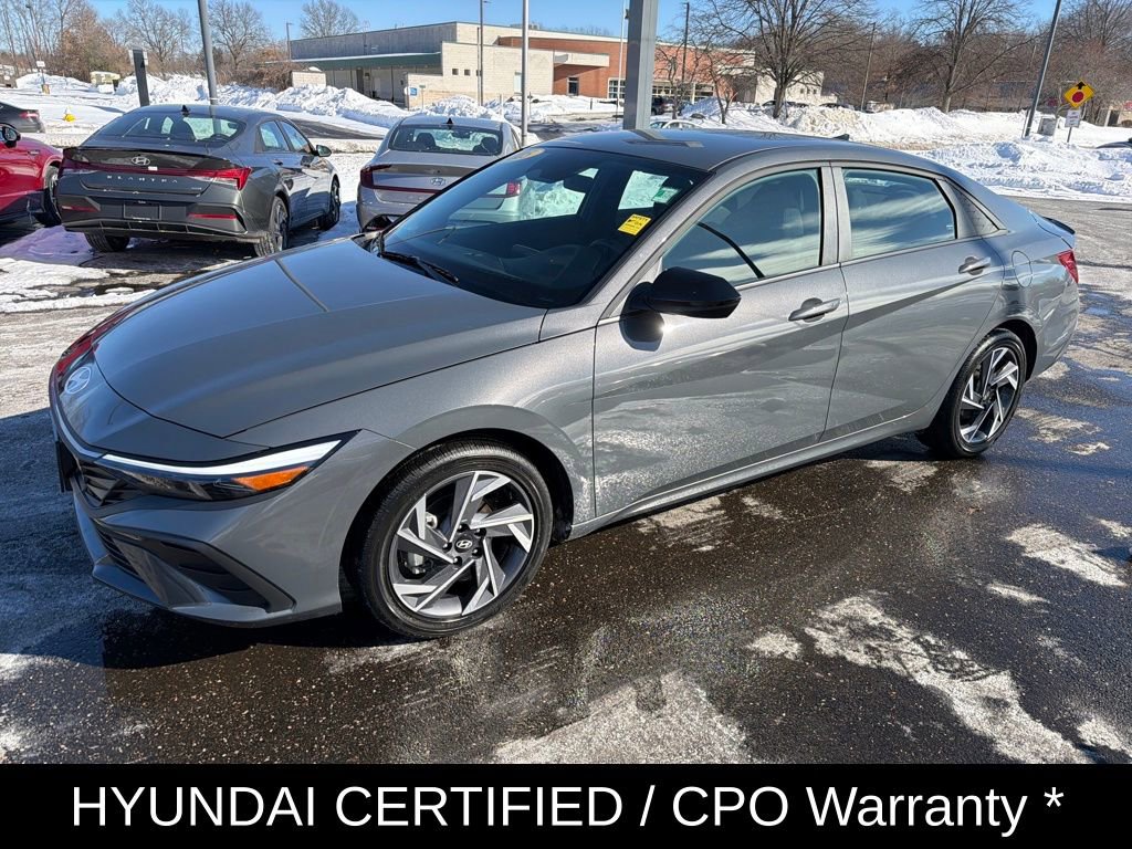 Certified 2025 Hyundai Elantra SEL image 7