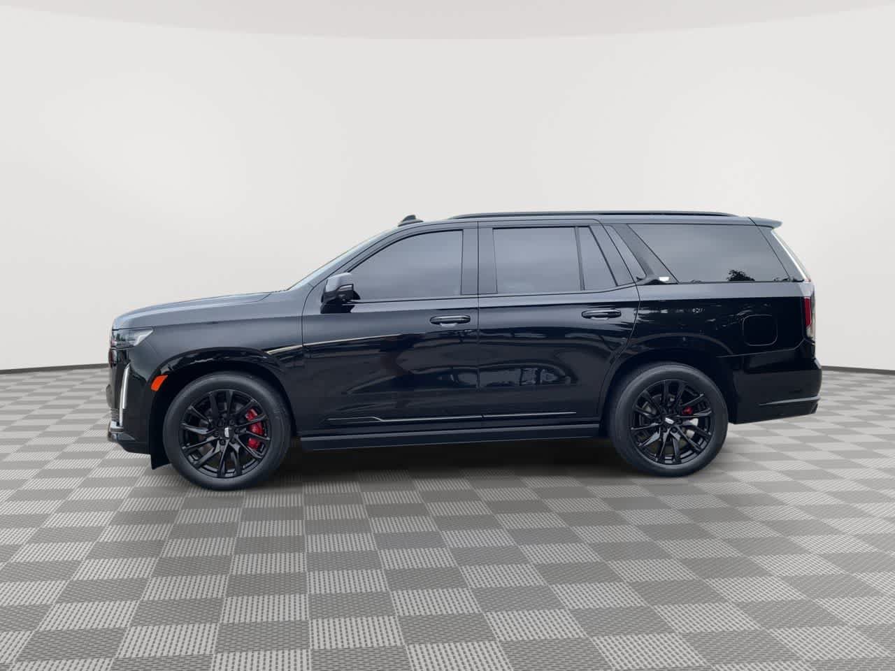 Certified 2022 Cadillac Escalade Sport Platinum w/ LPO, ONYX Package AWD/4WD image 5