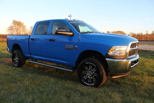 Used 2014 RAM 2500 Tradesman w/ Chrome Appearance Group image 13