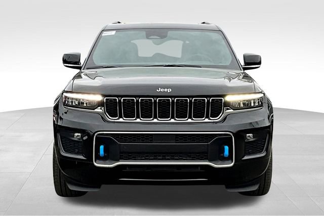 New 2025 Jeep Grand Cherokee Overland AWD/4WD image 15