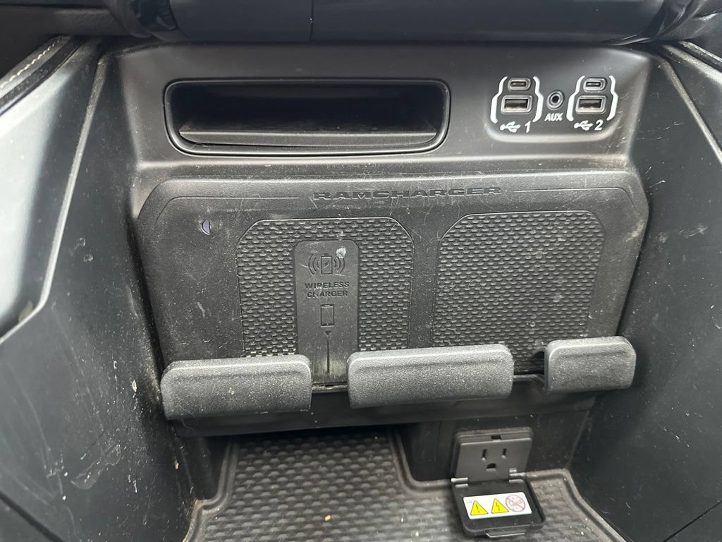 Used 2022 RAM 3500 Limited AWD/4WD image 34