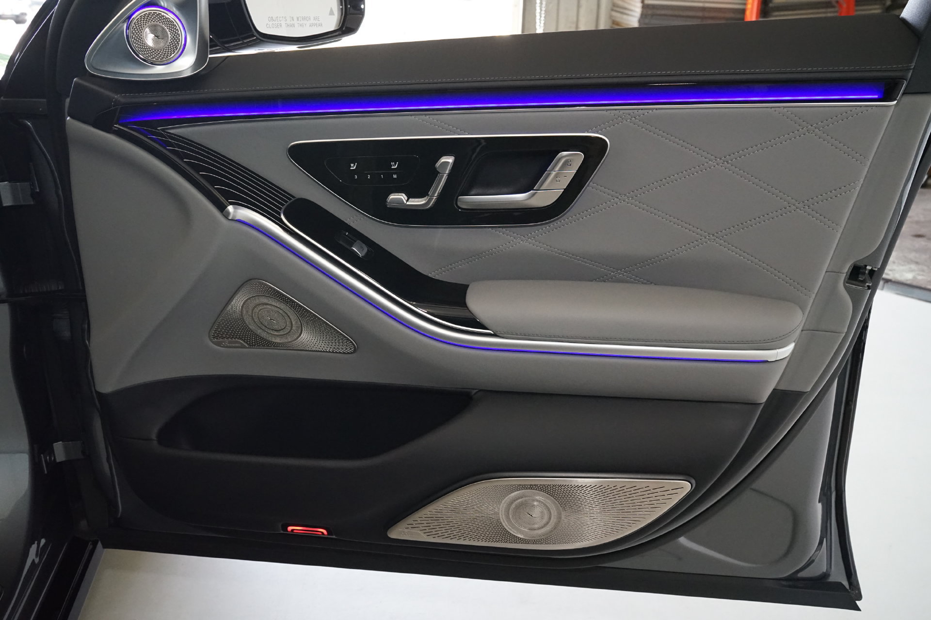 Used 2024 Mercedes-Benz Maybach S 580 4MATIC image 34