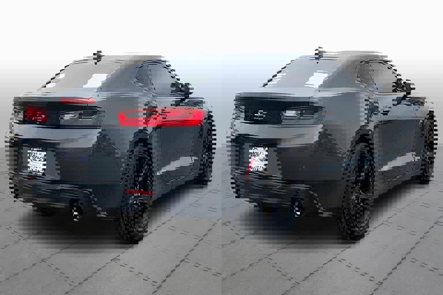 Used 2017 Chevrolet Camaro LT image 11