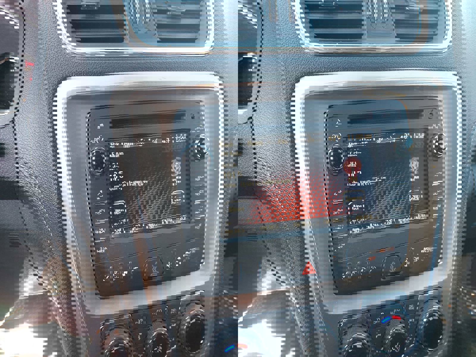 Used 2015 GMC Acadia Denali image 22