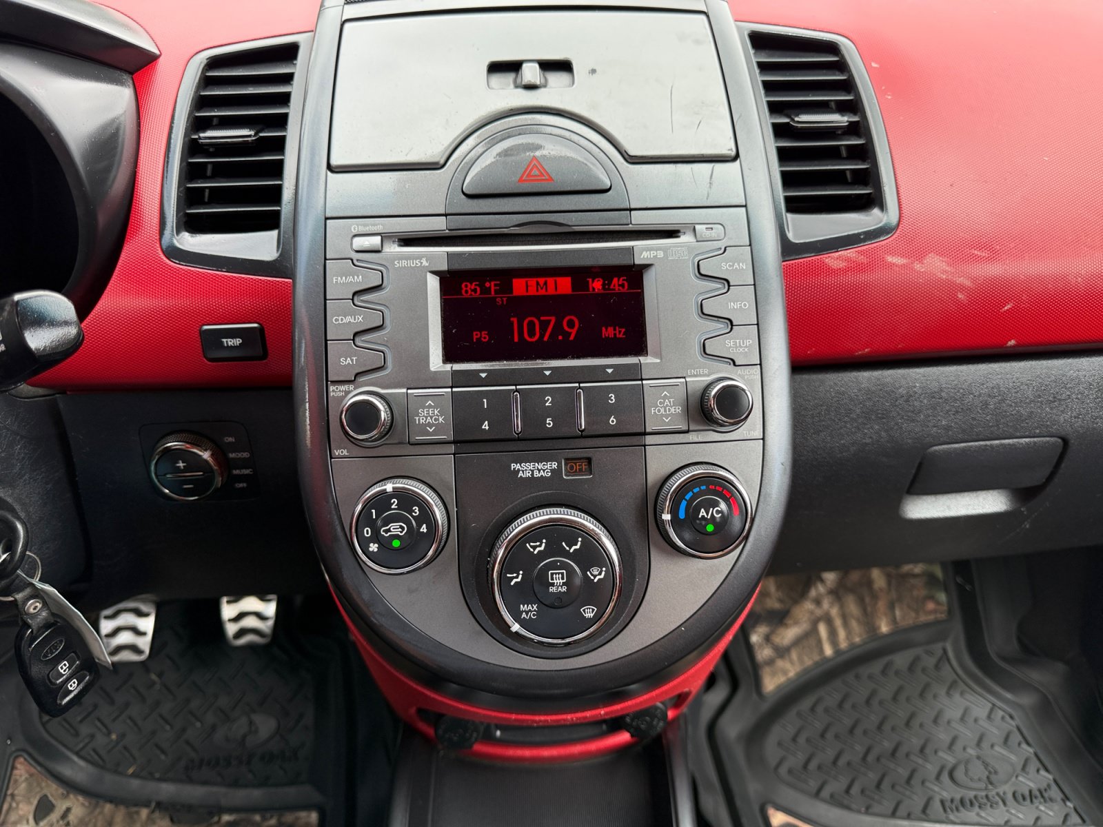 Used 2010 Kia Soul Sport FWD image 18