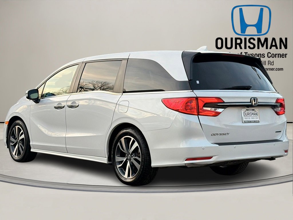Used 2023 Honda Odyssey Touring image 4