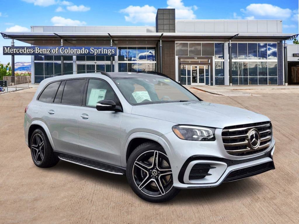 Used 2025 Mercedes-Benz GLS 450 4MATIC image 1