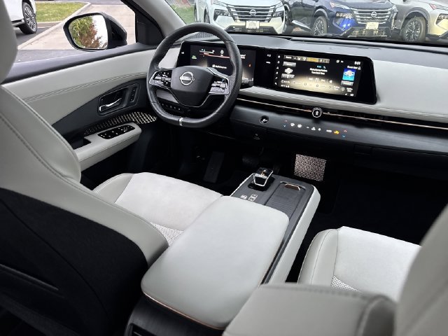 Certified 2024 Nissan Ariya AWD image 24