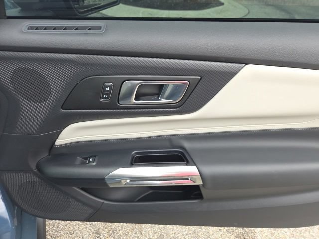Used 2025 Ford Mustang Premium RWD image 51