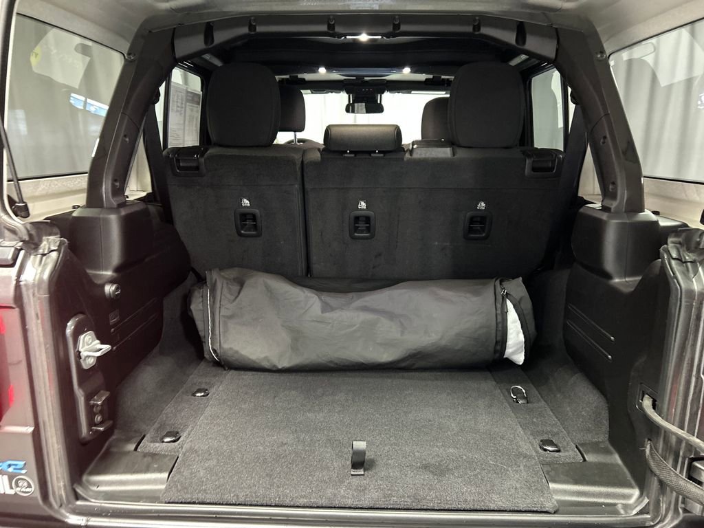 Used 2025 Jeep Wrangler Unlimited Rubicon 4xe w/ Convenience Group image 24