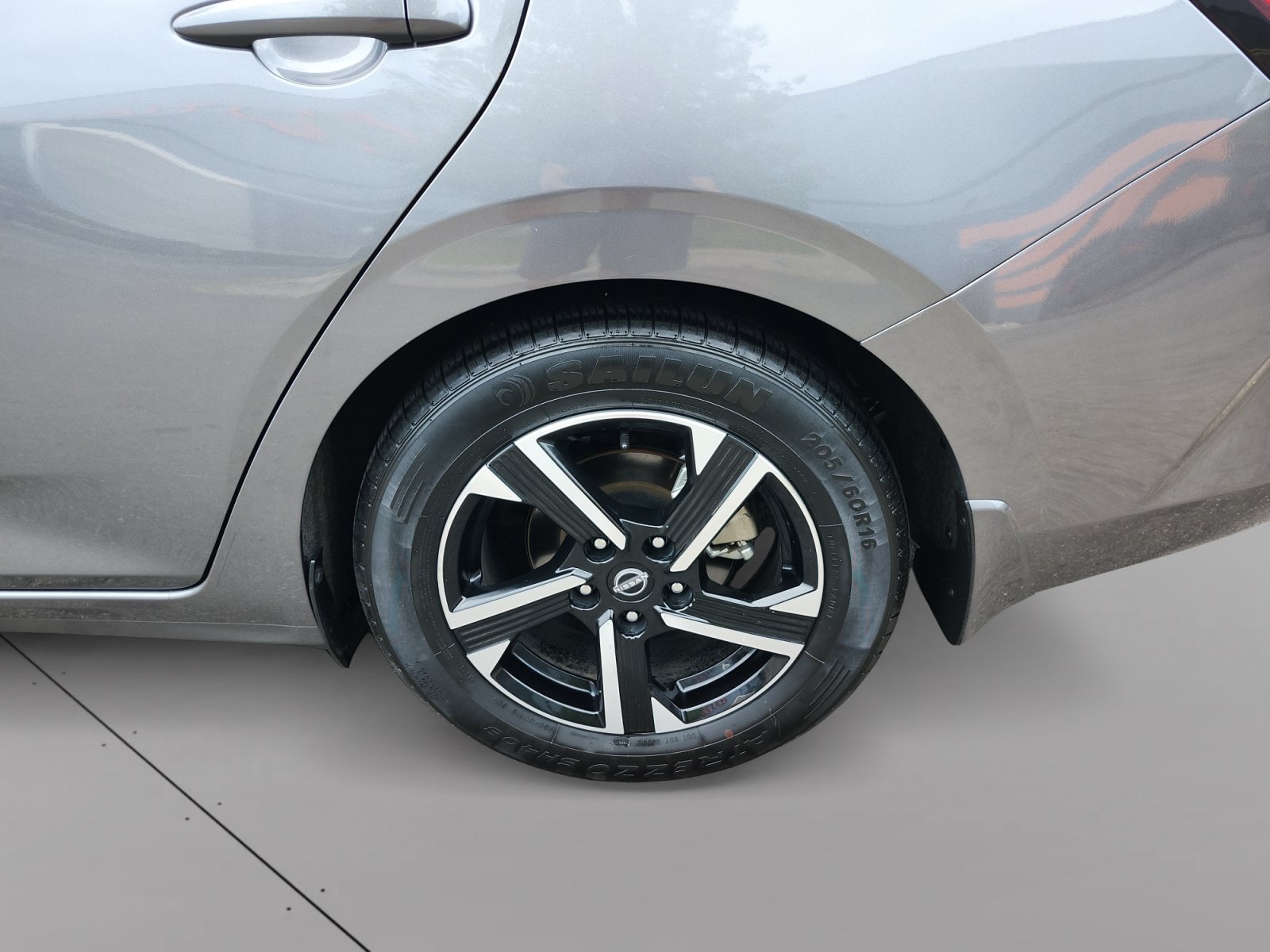 Used 2024 Nissan Sentra SV w/ Trunk Package FWD image 16