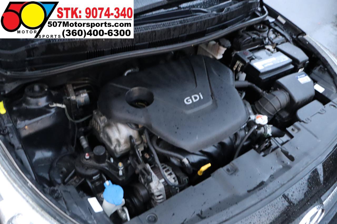 Used 2016 Hyundai Accent SE FWD image 26