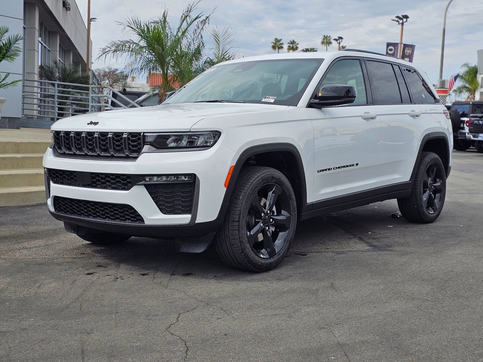 New 2026 Jeep Grand Cherokee Limited image 3