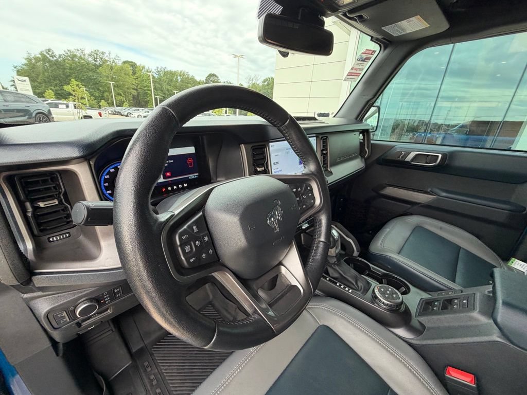 Used 2021 Ford Bronco Outer Banks w/ Sasquatch Package AWD/4WD image 14
