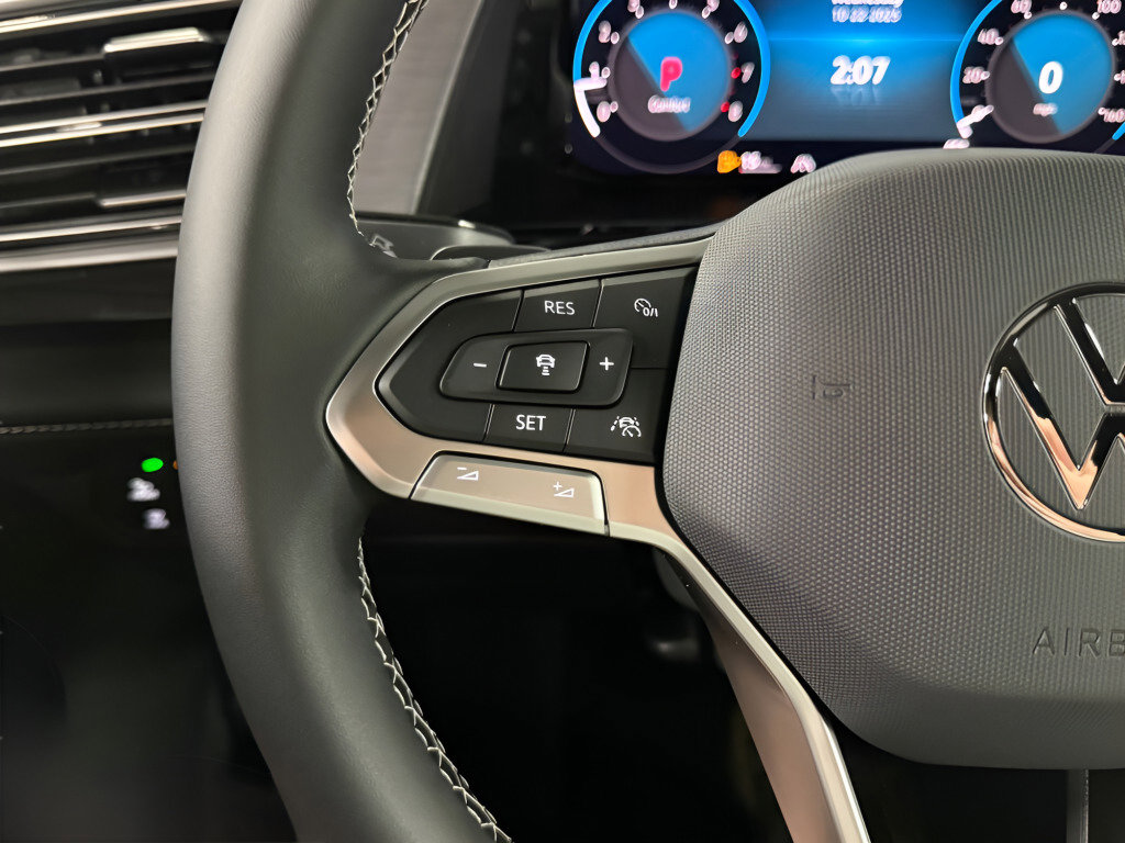 New 2026 Volkswagen Atlas Cross Sport SE AWD/4WD image 12