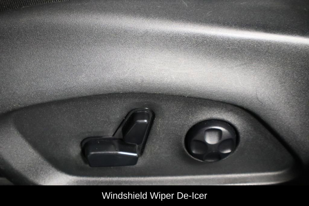 Used 2019 Jeep Compass Latitude w/ Popular Equipment Group image 24