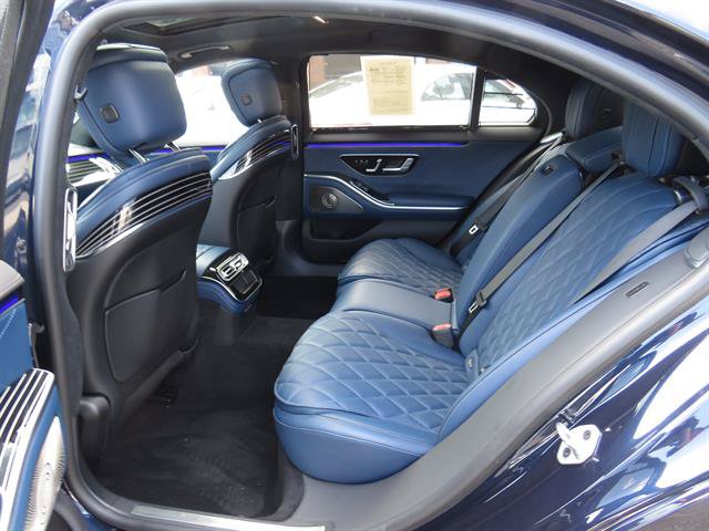 Used 2023 Mercedes-Benz S 580 4MATIC Sedan w/ AMG Line image 19