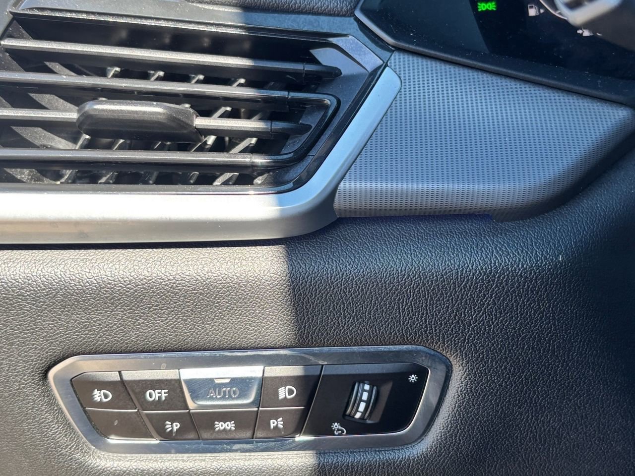 Used 2021 BMW X5 xDrive40i image 28