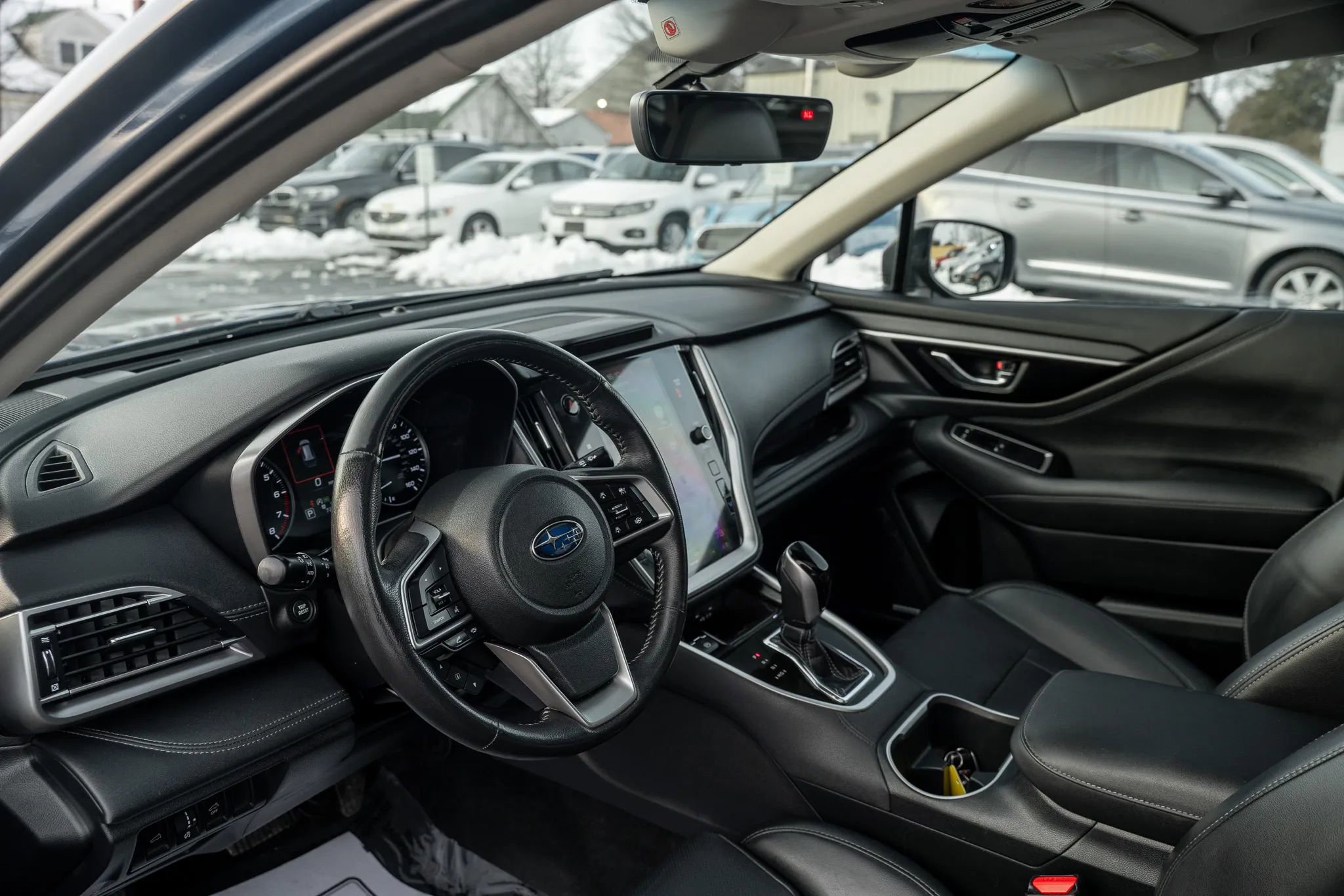 Used 2021 Subaru Outback Limited w/ Tech Package 3 image 6