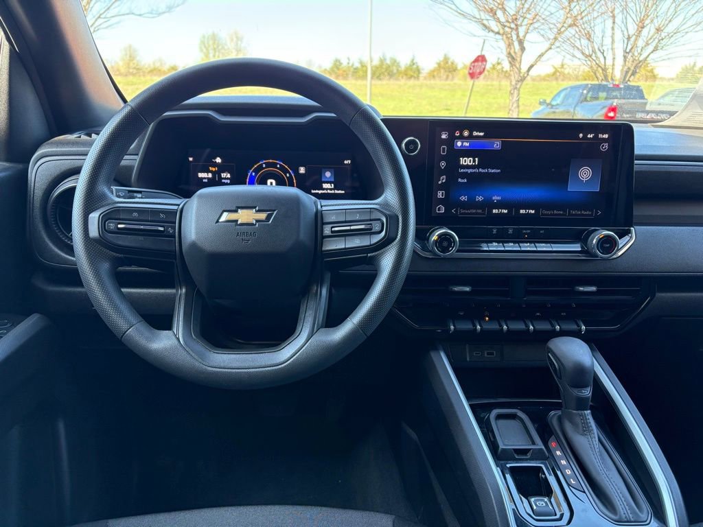 Used 2025 Chevrolet Colorado W/T w/ Advanced Trailering Package image 23