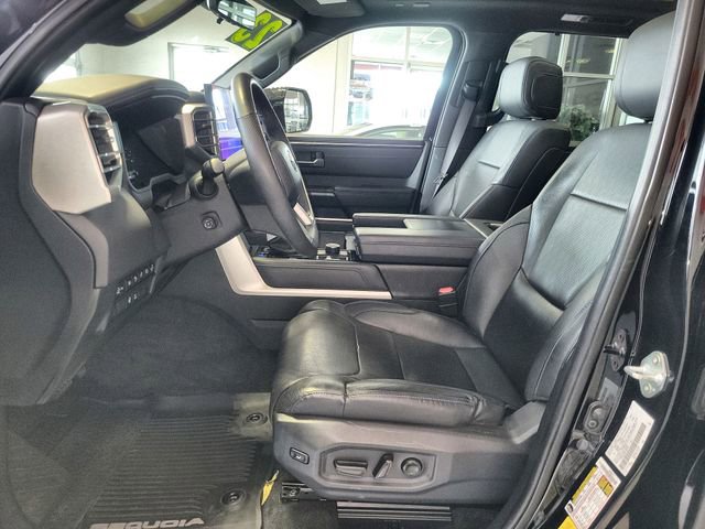 Used 2023 Toyota Sequoia Platinum image 12