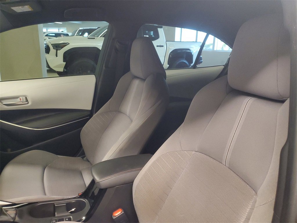 Used 2025 Toyota Corolla FX image 16