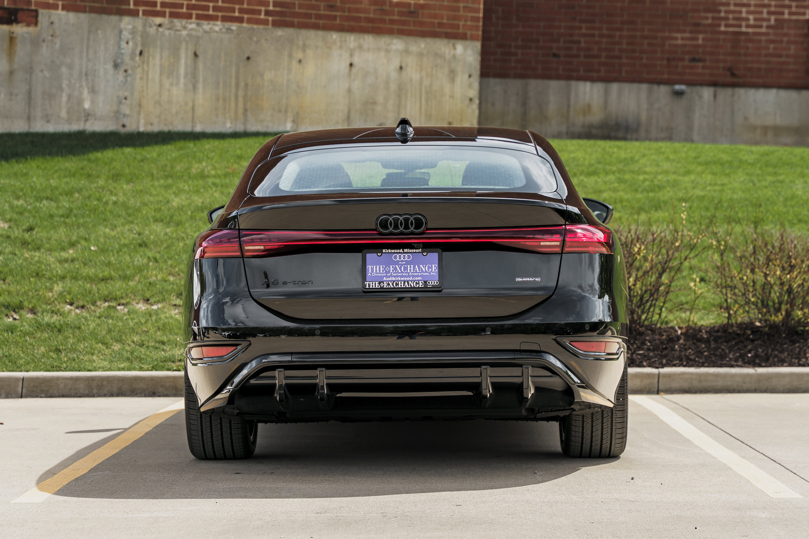 New 2027 Audi A6 e-tron Premium Plus image 29