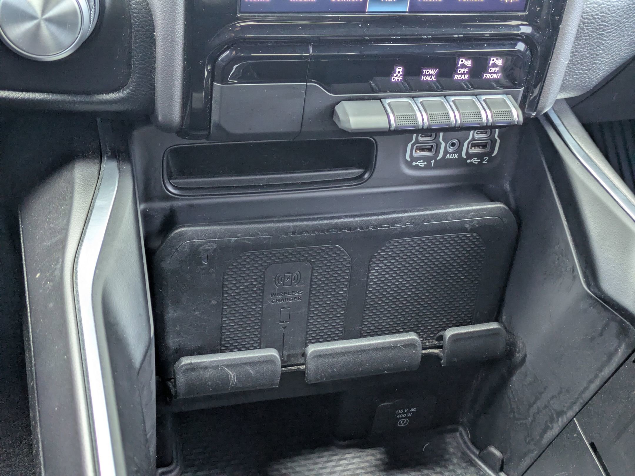 Used 2022 RAM 1500 Laramie AWD/4WD image 22