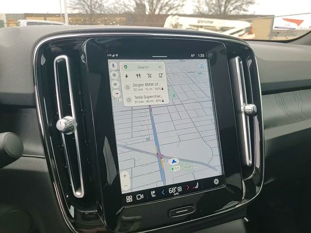 Used 2023 Volvo C40 P8 Recharge Ultimate image 22