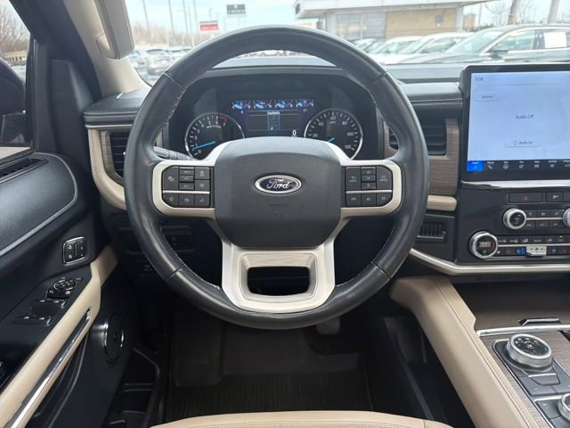 Used 2022 Ford Expedition Max Limited image 17